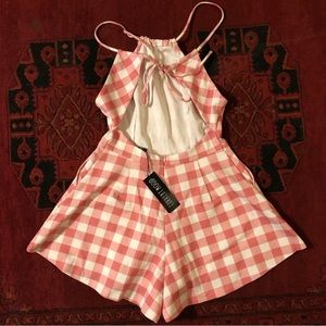 Dollskill Current Mood pink gingham stretchy jumper romper playsuit small NWT